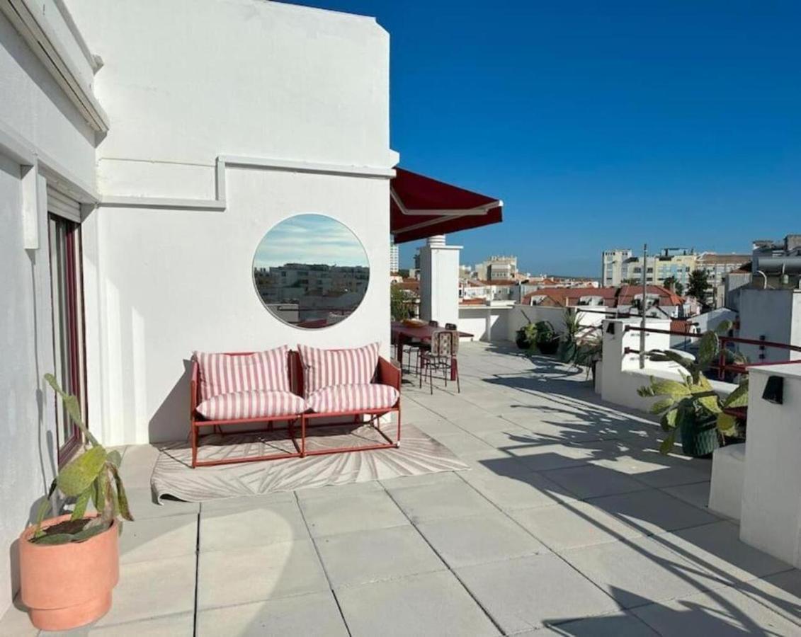 Appartement Groovy Caparica Gem With Large Sunny Terrace à Costa da Caparica Extérieur photo